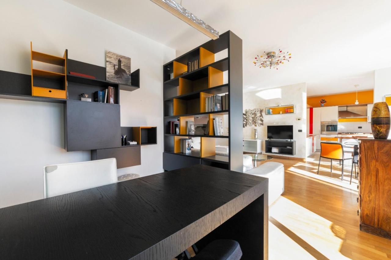 Milano Rogoredo Apartment With Garage Kültér fotó