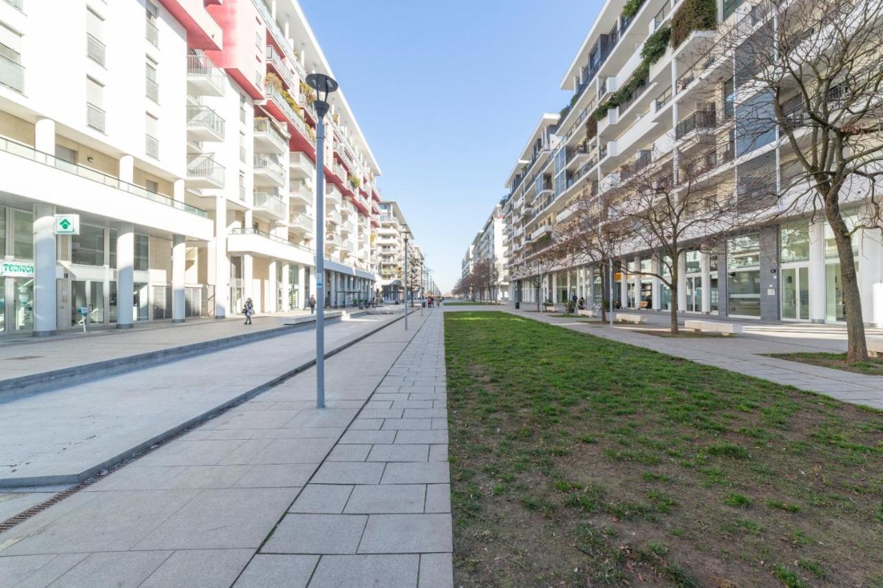 Milano Rogoredo Apartment With Garage Kültér fotó